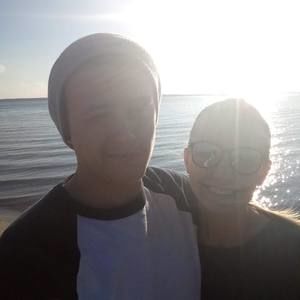 Meet your Posher, Tom